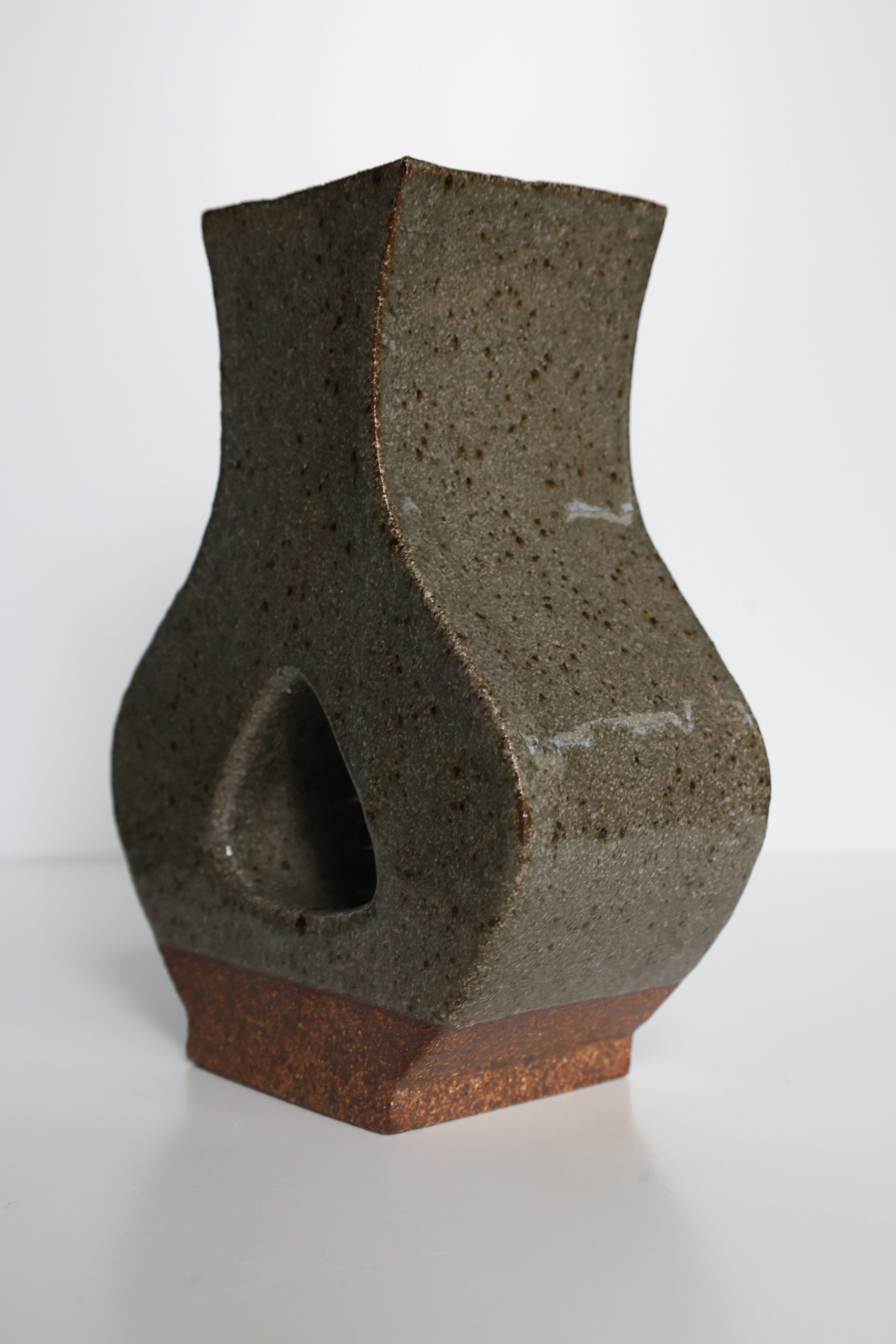 Joe Banet - Gwyn Vessels