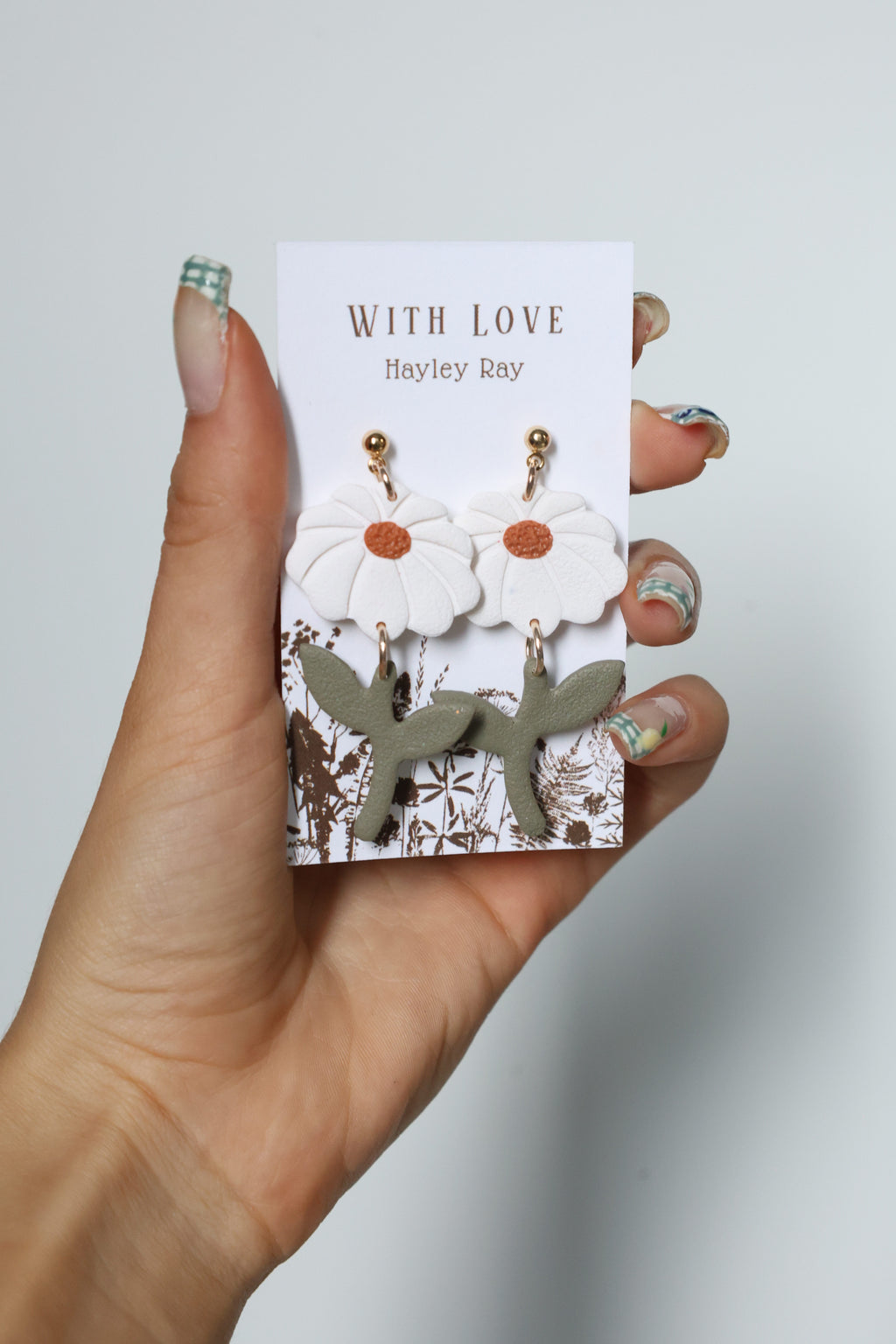 Hunnyhayart - White Flower Earrings