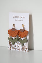 Hunnyhayart - Orange Flower Earrings