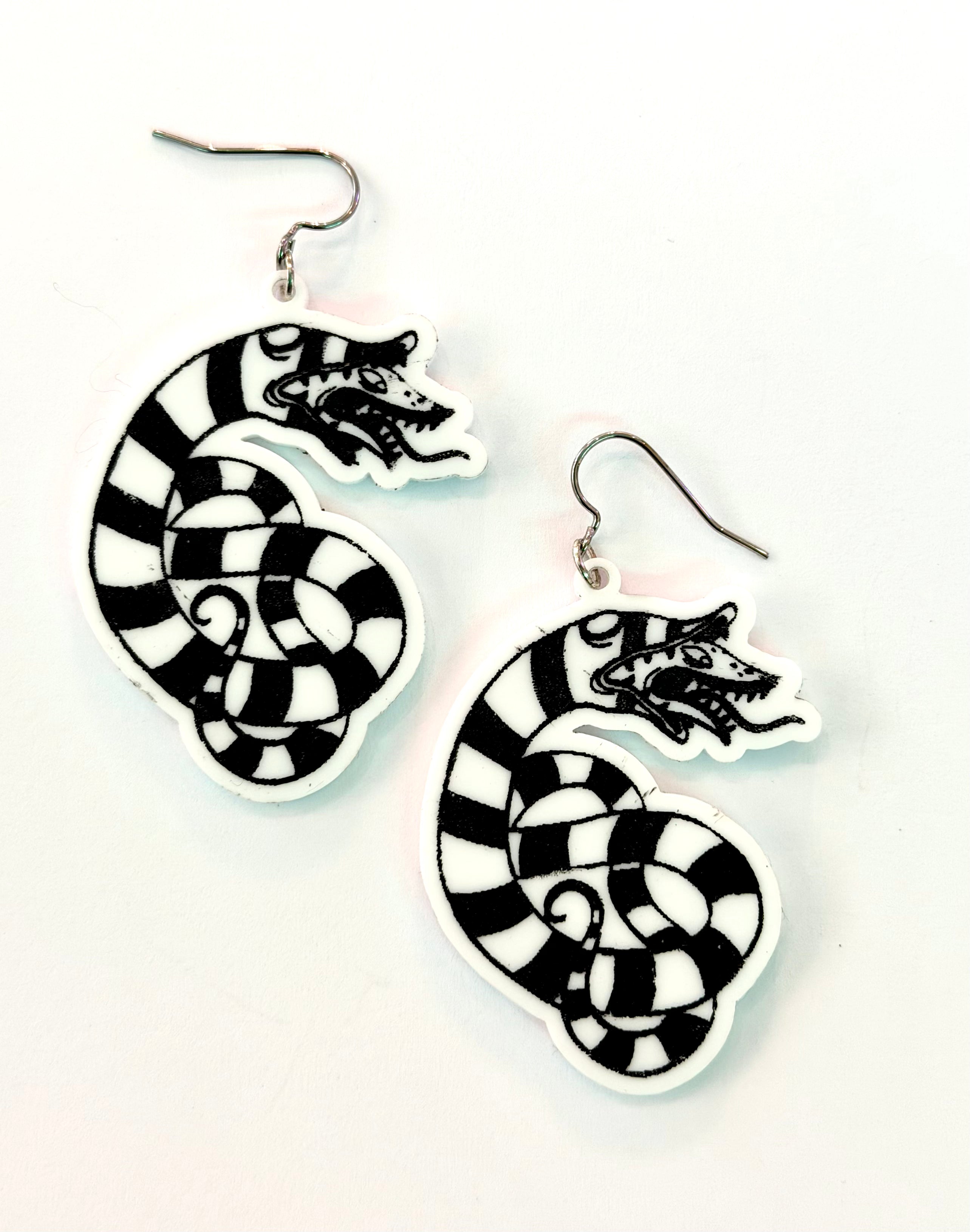 Awesome by Jenna - Sandworm Earrings