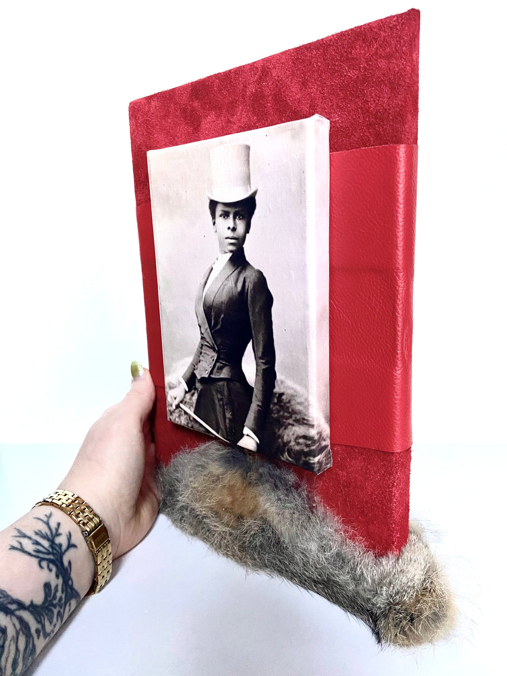 Tiny Art Lady- Your Queen