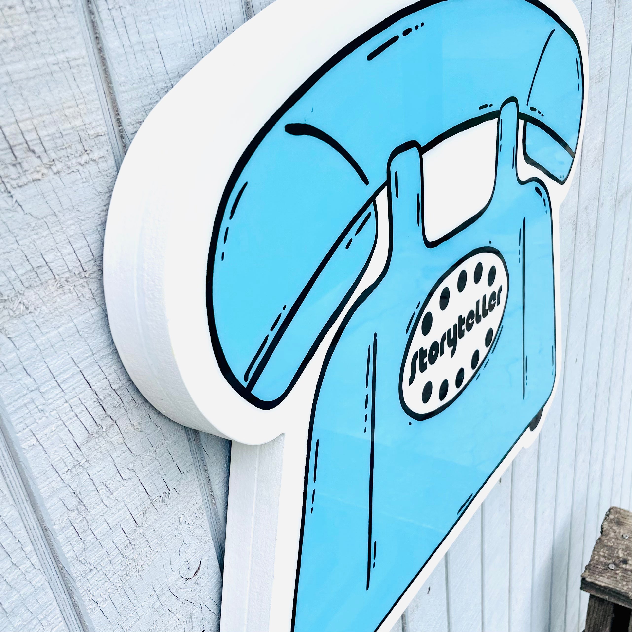 Chase Joiner - Blue Retro Phone