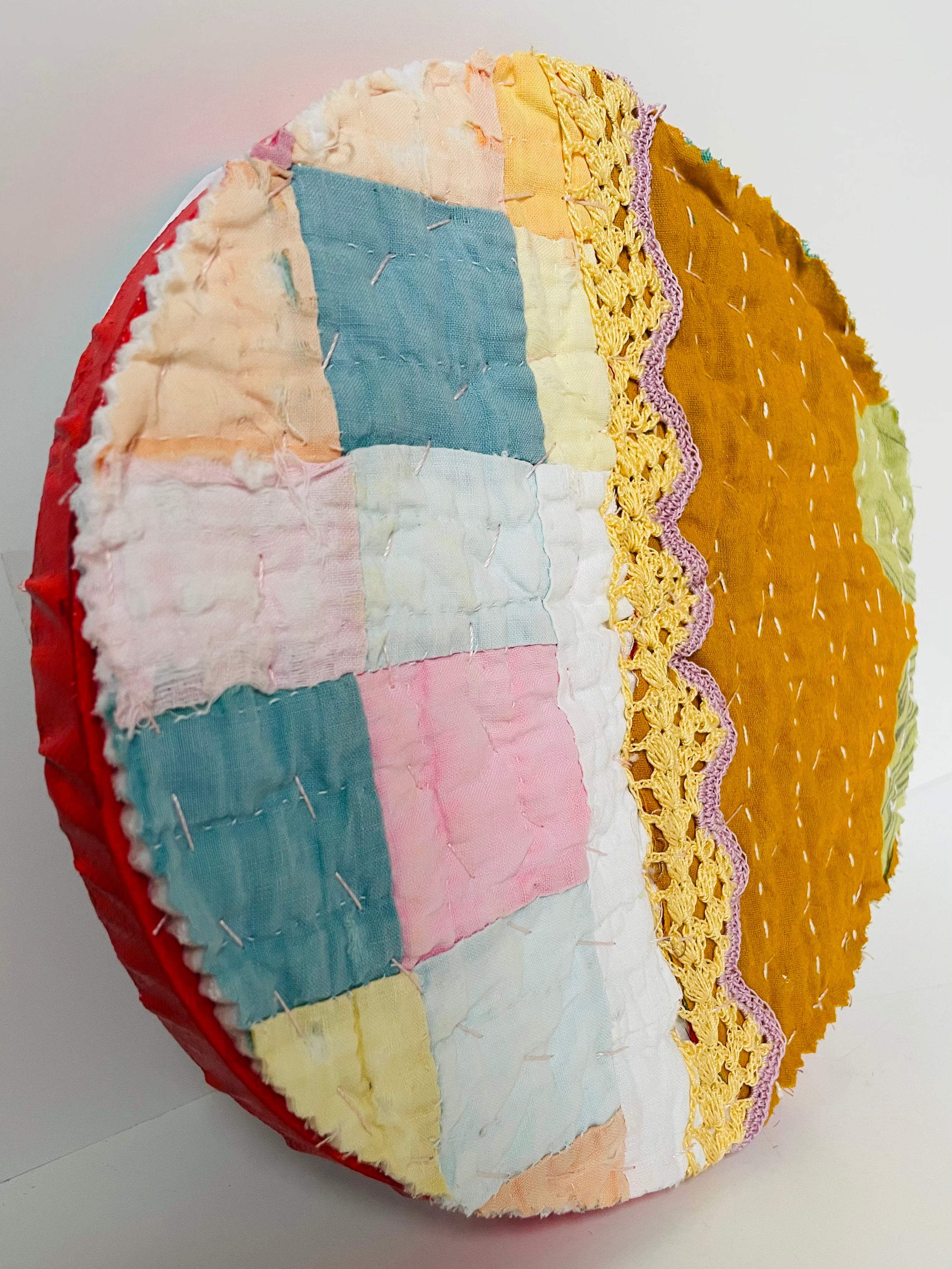 Mojo Quilts and More - Medium Round Fiber Art Pieces