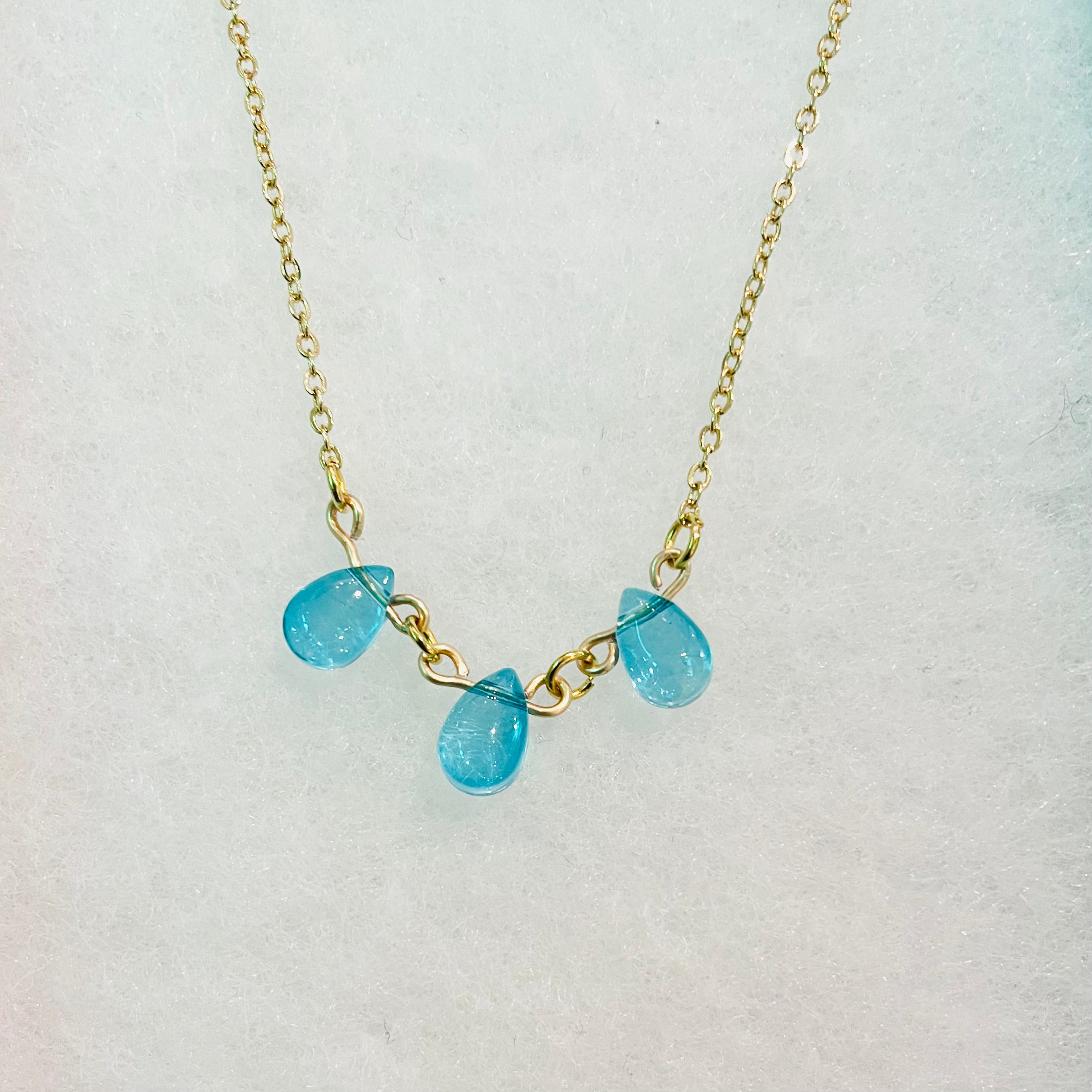 Revelry Jewelry - Water drop necklace