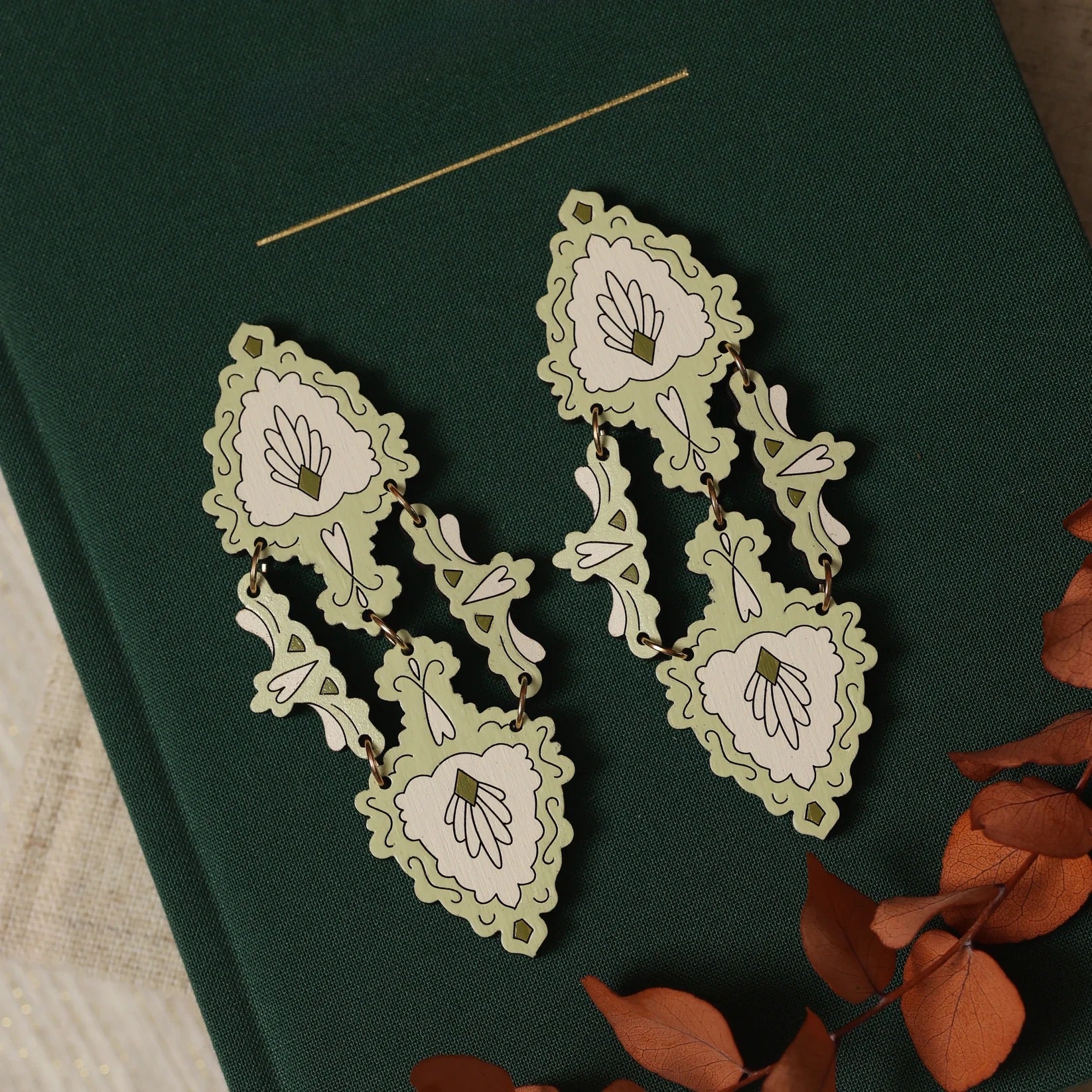 Le Chic Miami - Eloise Statement Lace Earrings