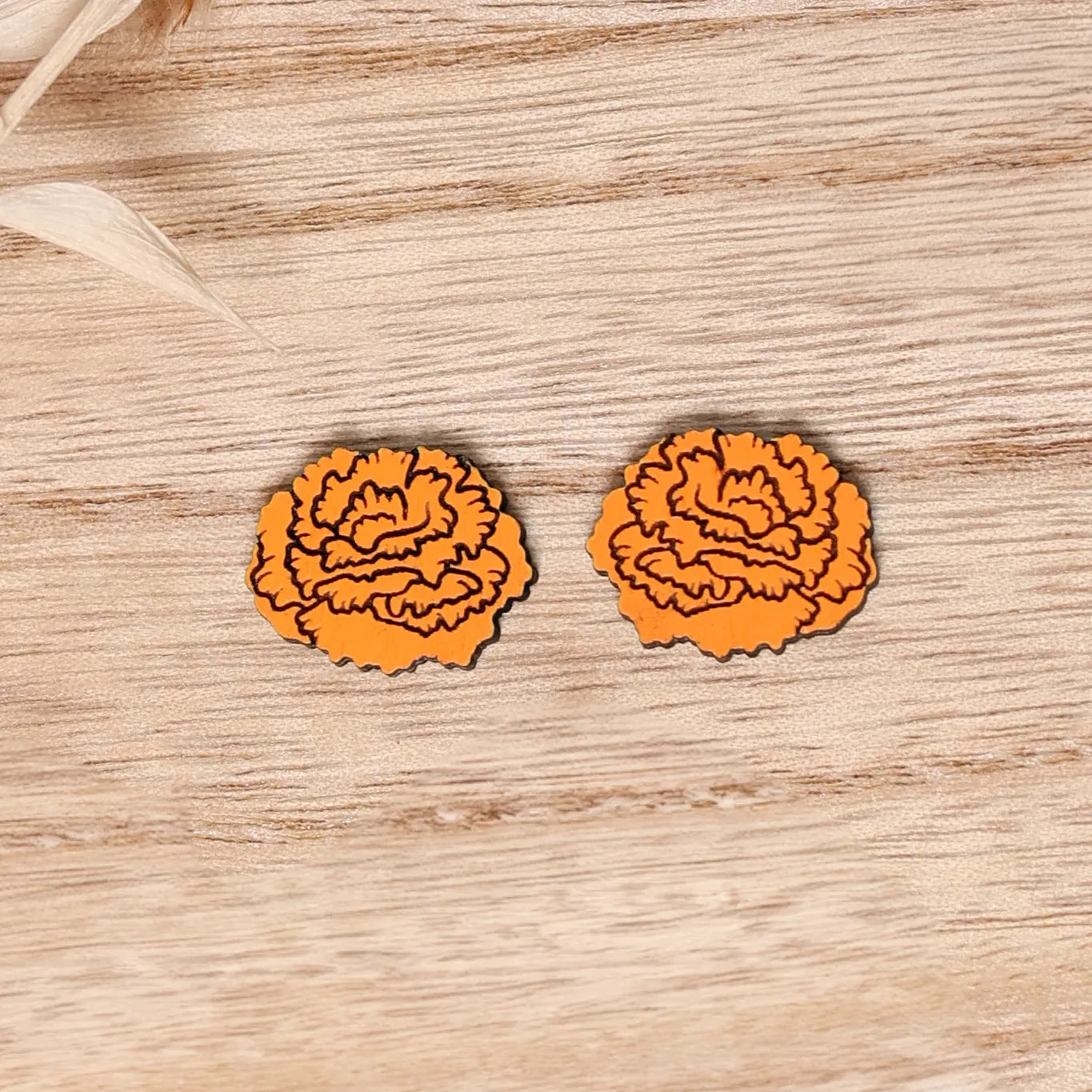 Le Chic Miami - Marigold Stud Earrings