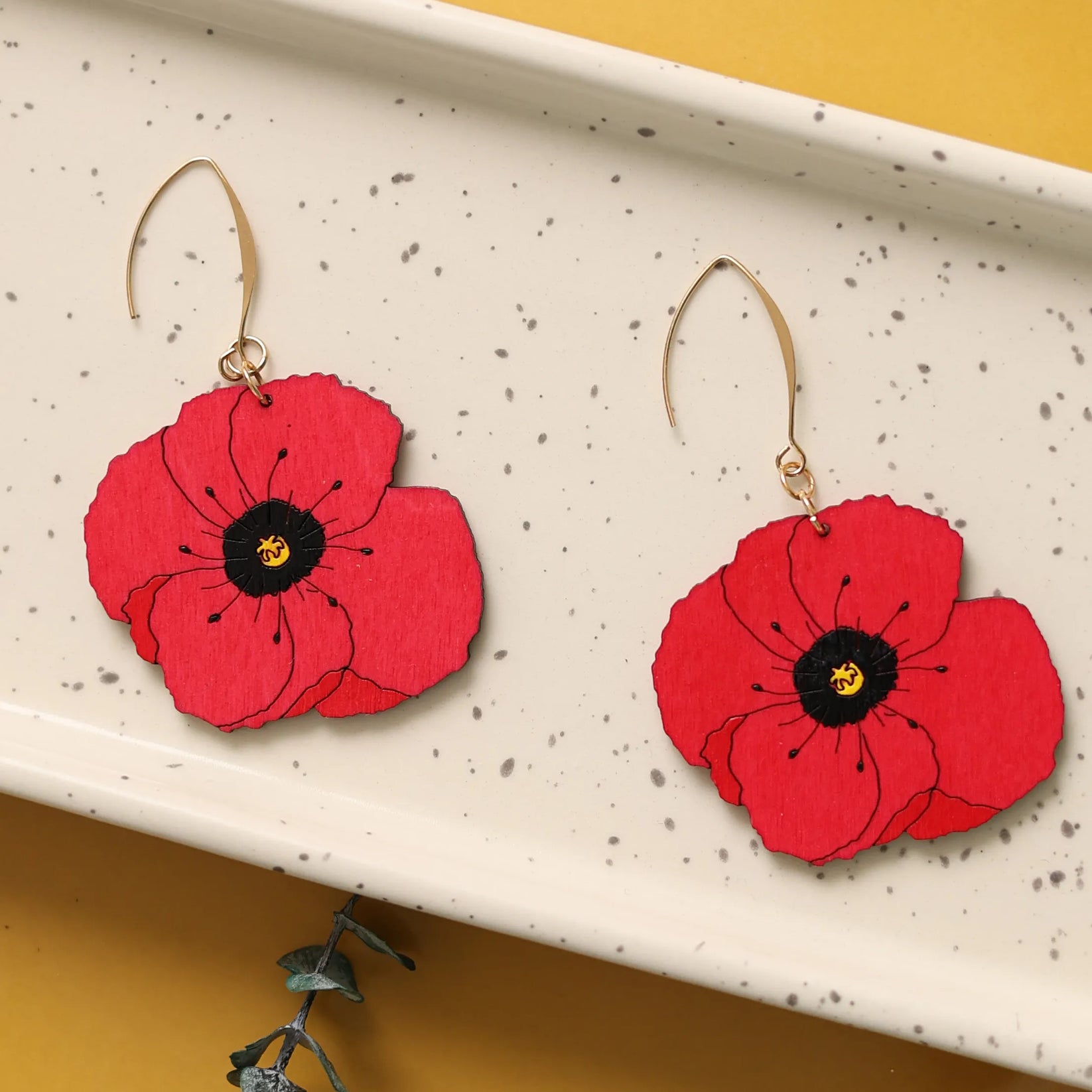 Le Chic Miami - Poppy Dangle Earrings