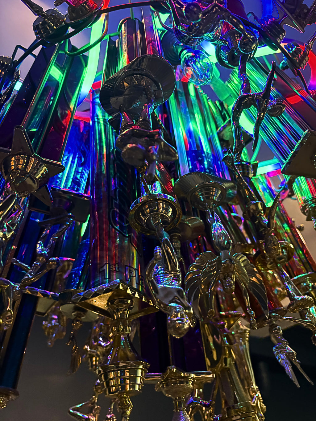 Linda Erzinger - Meritocracy Lite Chandelier