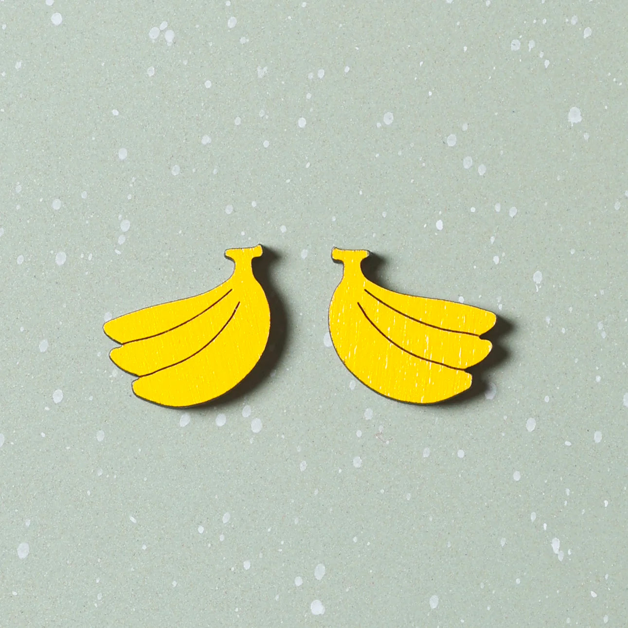 Le Chic Miami - Banana Stud Earrings