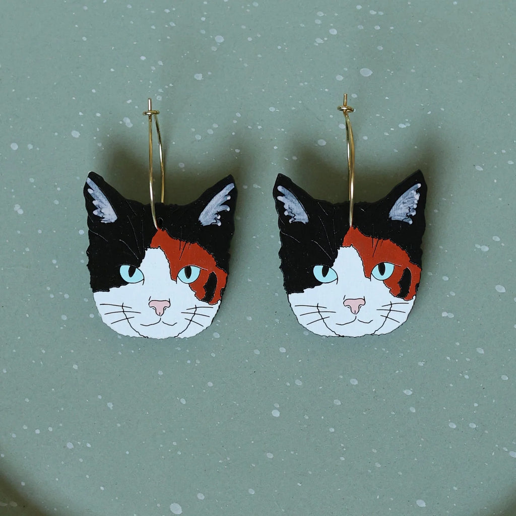 Le Chic Miami - Cat Hoop Earrings