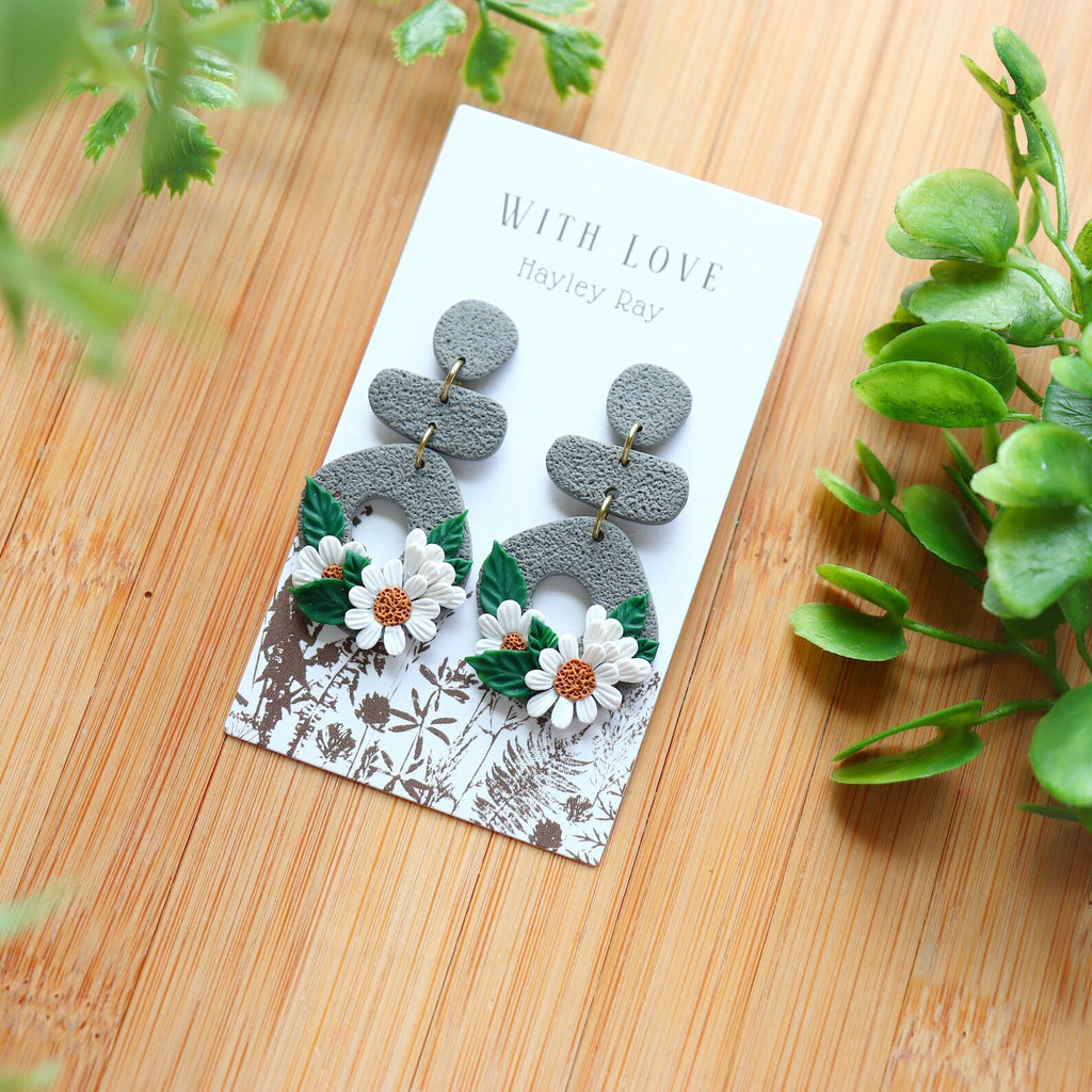 Hunnyhayart - Daisies of Grey Drop Earrings