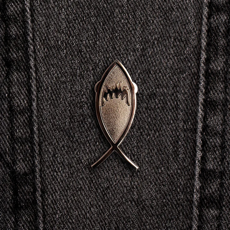 AngryBlue - JAWS Pin