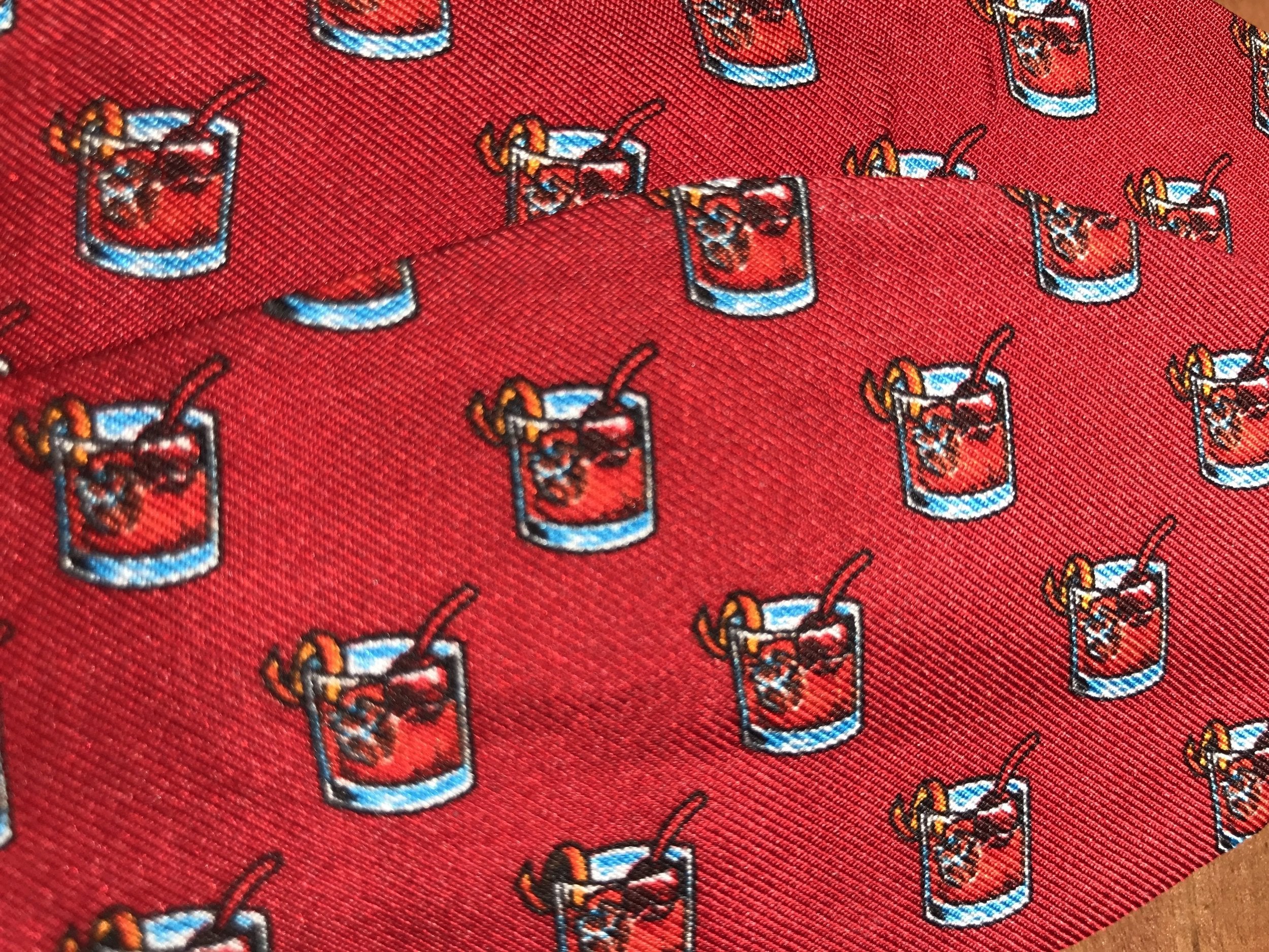 Bluegrass Bowtie Company - Red Old Fashion Bowtie