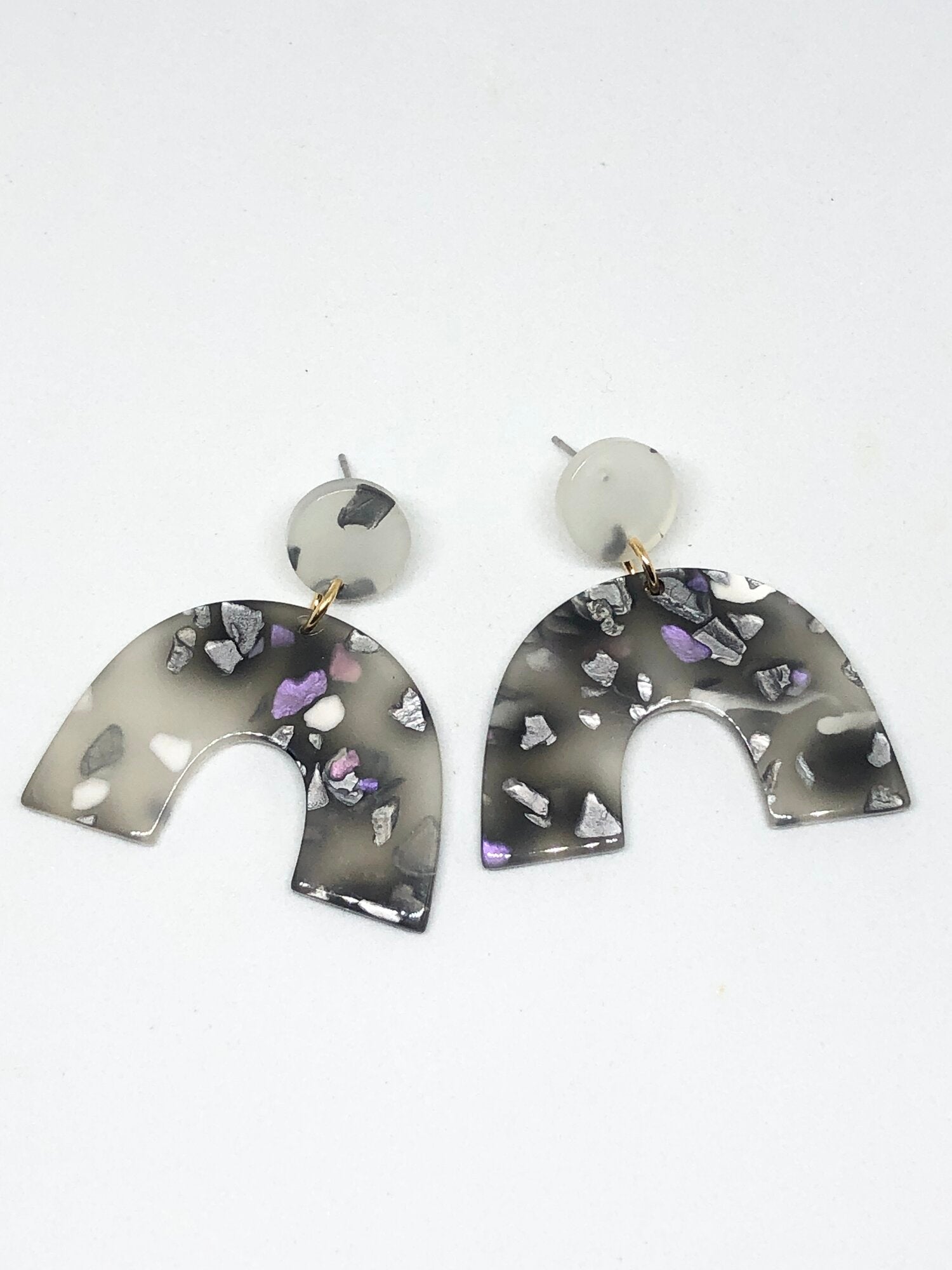Finds Design - Grey and Lilac Arch Earrings