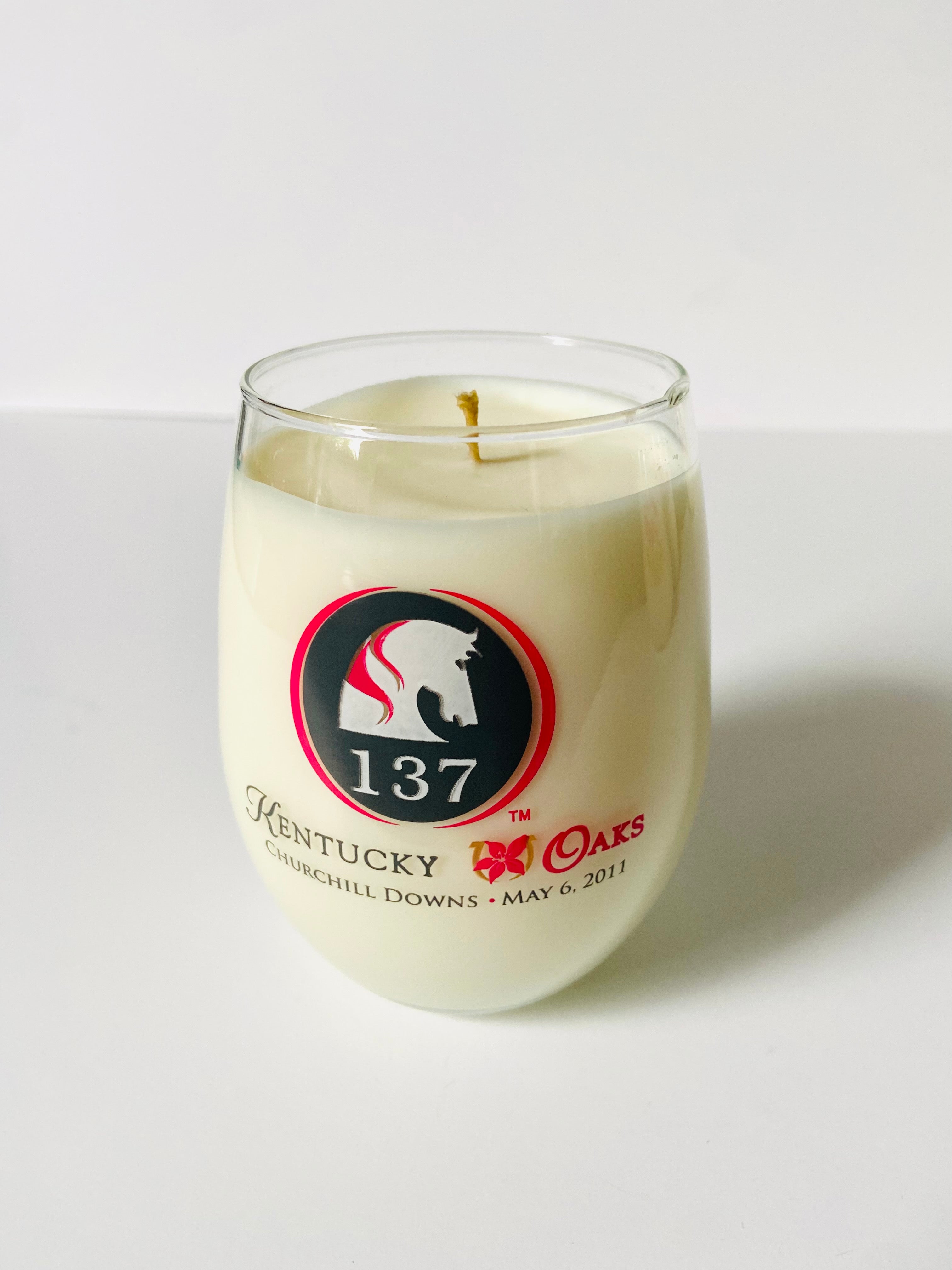 Nerd Babes Co - Oaks Wine Glass Candles