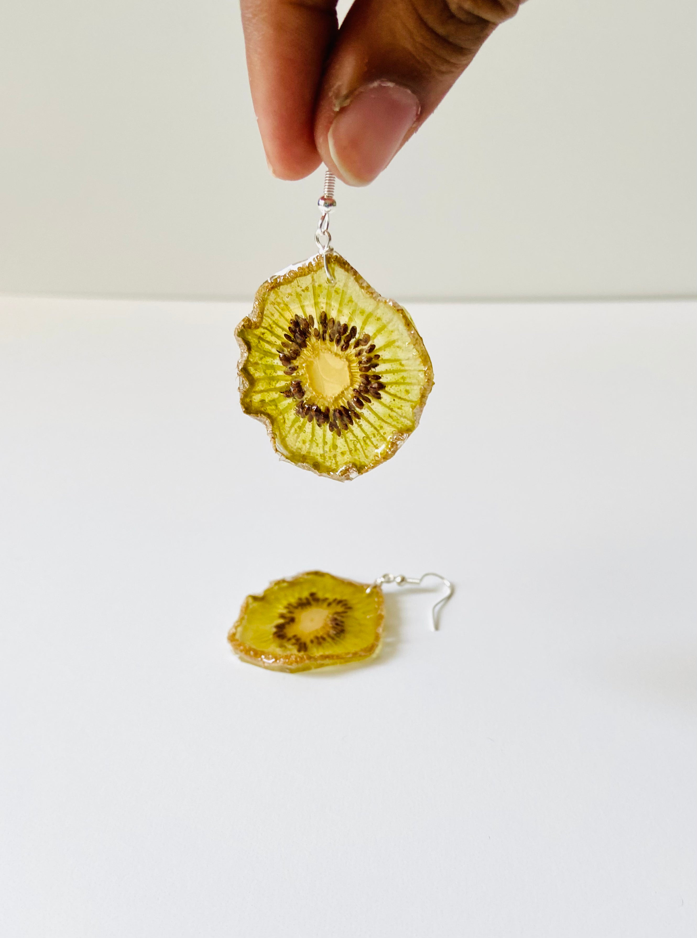 Wild Organic- Single Kiwi Earrings